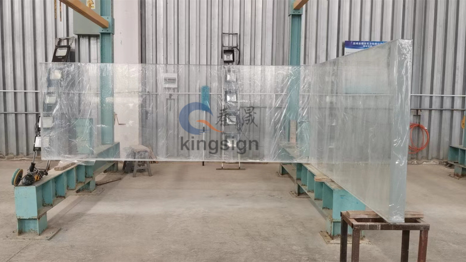 L Şekli Dikişsiz Kimyasal yapıştırma Akrilik Levha