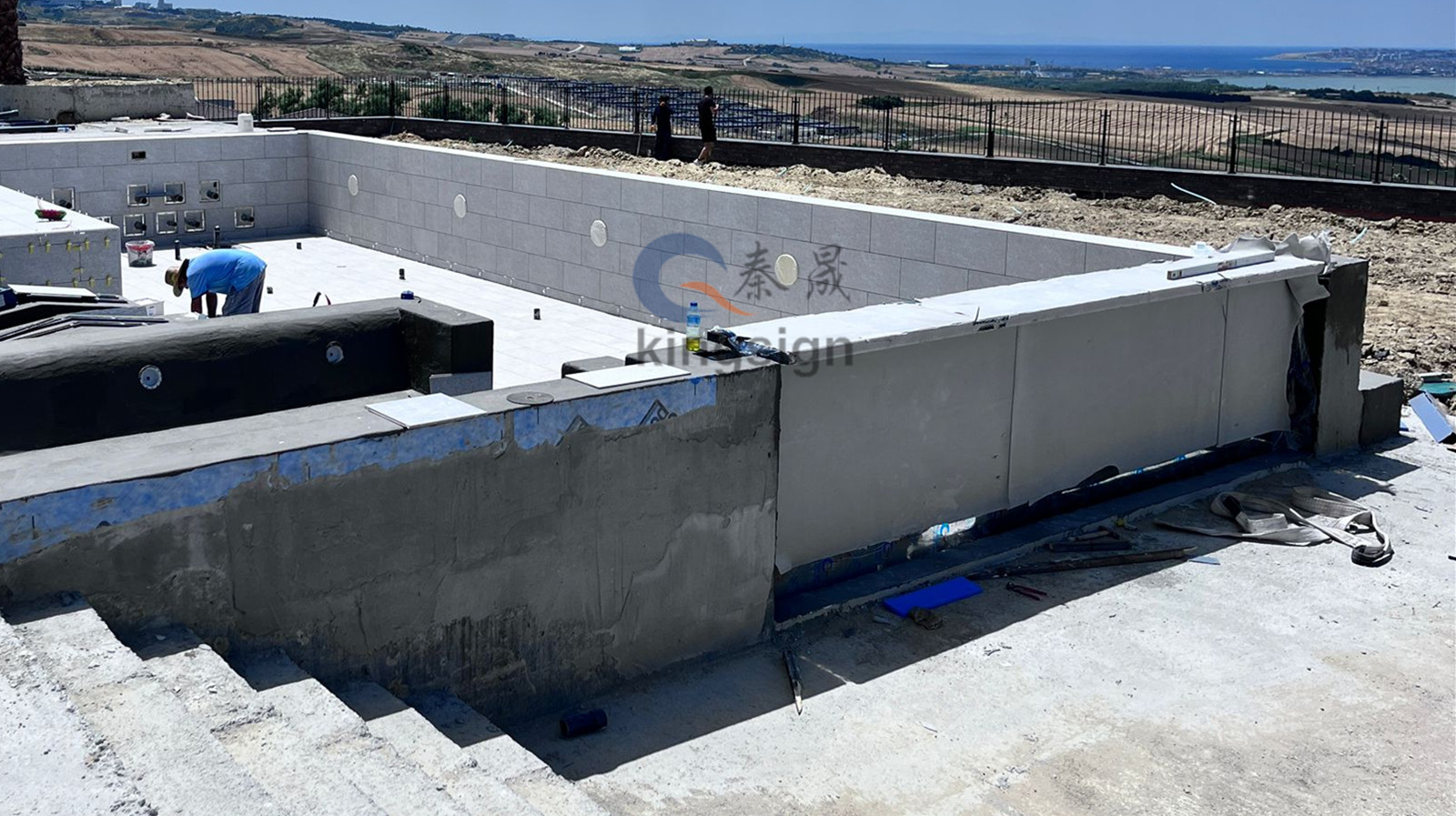 Kingsign T şekli akrilik havuz penceresi levhası